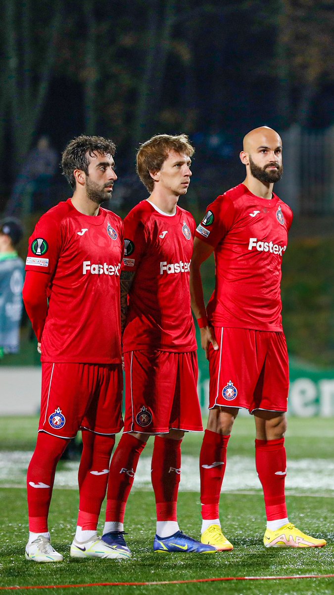 FC_Pyunik's tweet photo. Inside the tough away game against Zalgiris. Debut goal in UEFA Conference League by Aras Ozbiliz which was not enough to pick up some points in Vilnius.
https://t.co/FcReLg8Rn7
No negative energy, ready for the game on Monday💪🏼
#ZalgirisPyunik #pyunik #gopyunik🔴🔵 #uecl https://t.co/Ne36ZSnwFb