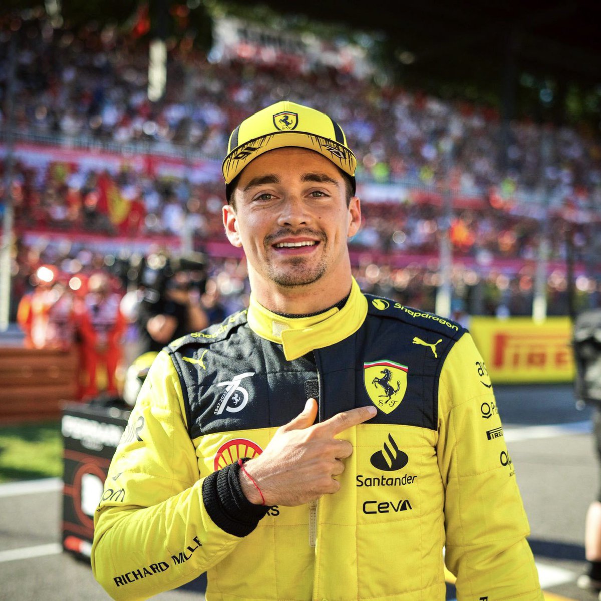 FerrariF1FRA's tweet photo. 🔴 Joyeux anniversaire à Charles Leclerc qui fête ses 25 ans aujourd'hui !

Predestinato della Ferrari. 🐎 https://t.co/fCNaSrPrum