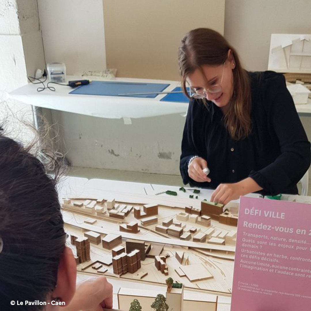 Dernier jour des Journées nationales de l'architecture !

Consultez le programme 👉journeesarchitecture.culture.gouv.fr/programme
 
Suivez l'événement en direct sur le compte Instagram @journeesarchitecture
 
Et partagez vos meilleurs clichés avec le mot-dièse #JNArchi