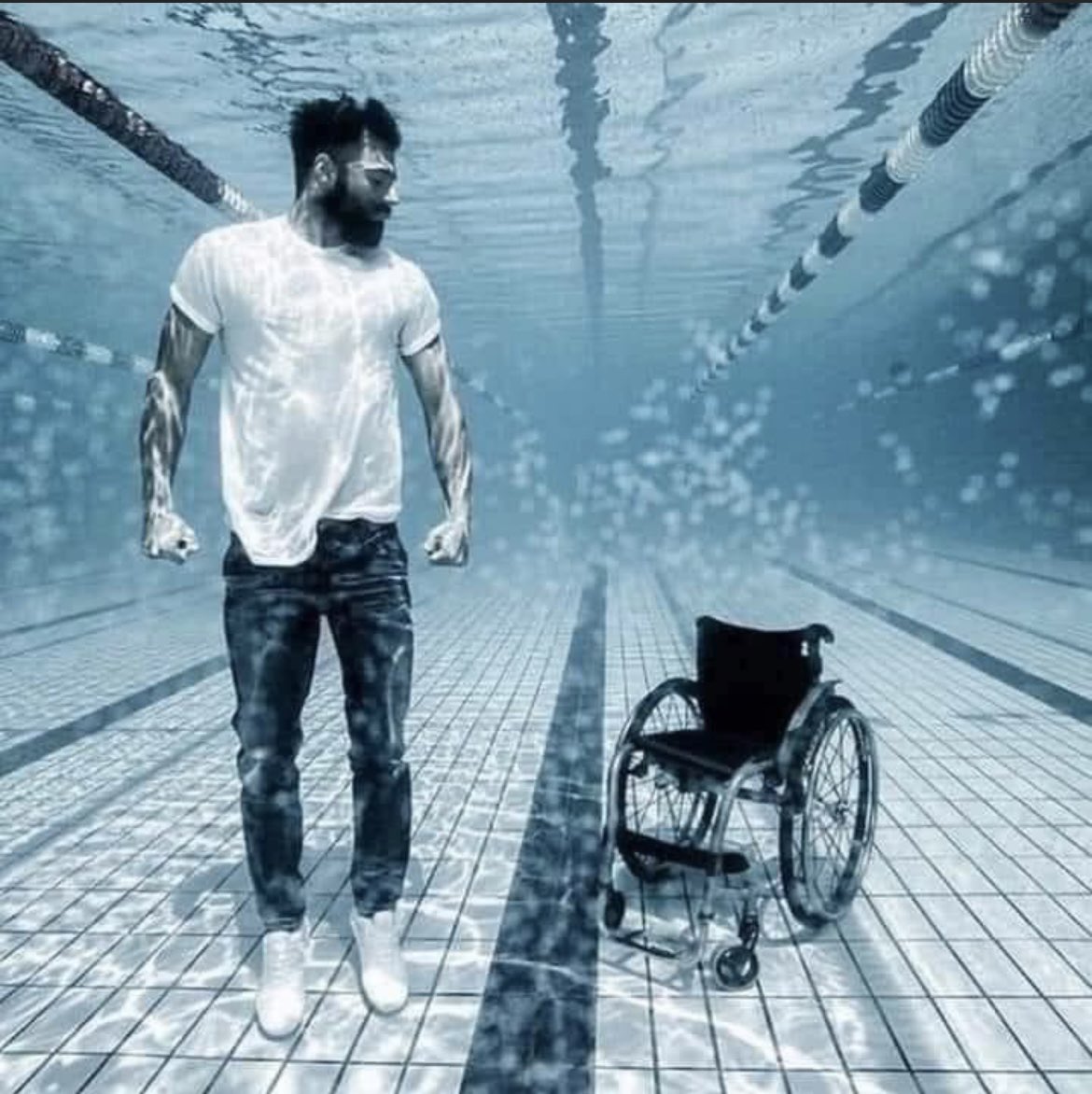 Ayesha_Robs's tweet image. The incredible power of water! #Disability #spinalinjuries #rehabilitation #equal