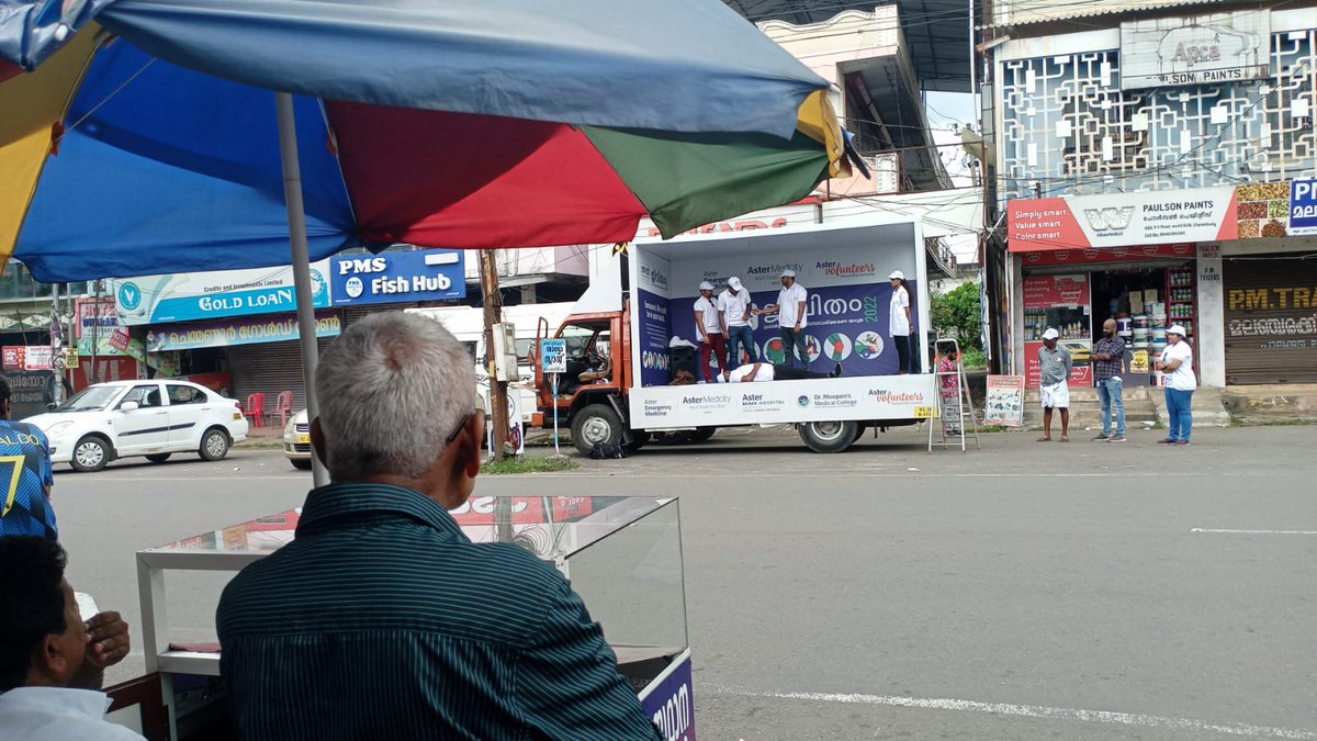AsterMedcity14's tweet photo. Day 7 of JEEVITHAM 2022, First Aid & Trauma Awareness Roadshow held at Chalakudy.
#emergency #befirst #firstaid #trauma #accidentcare #traumacare #emergencymedicine #jeevitham2022 #jeevitham #roadsuraksha #roadsuraksha2022 #AsterVolunteers https://t.co/61HDihLyvx