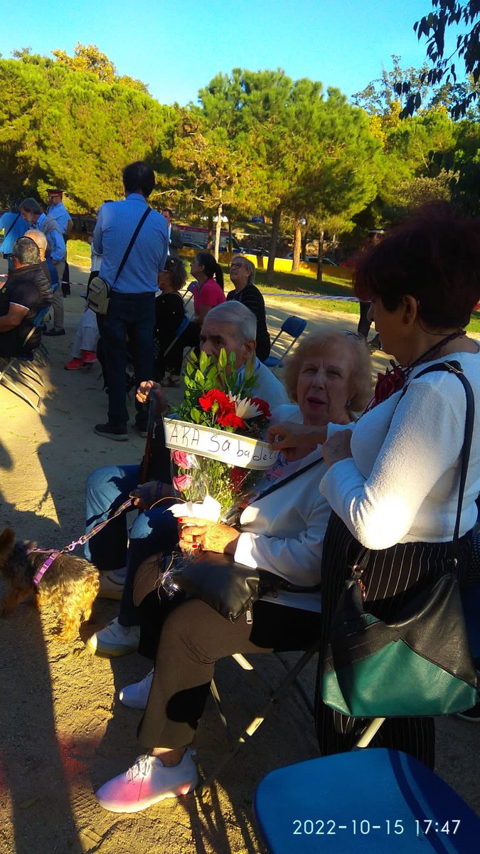 #Sabadell Homenatge al president Lluís Companys en el 82è aniversari del seu afusellament.
Un any més seguim dempeus mantenint la memòria dels que han lluitat i lluitant per la llibertat del poble. #antifeixistessempre #Companys82 #Memorial