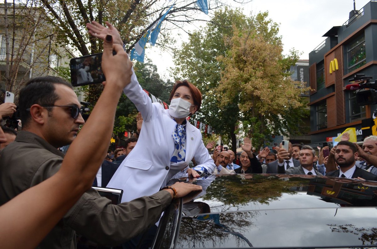 Adaletle özgürleşen, güvenle yaşayan, liyakatle eşitlenen, sevgiyle güçlenen, üreterek kalkınan,

Güçlü, zengin ve mutlu Türkiye’ye hep birlikte kavuşacağız. Çok Az Kaldı!