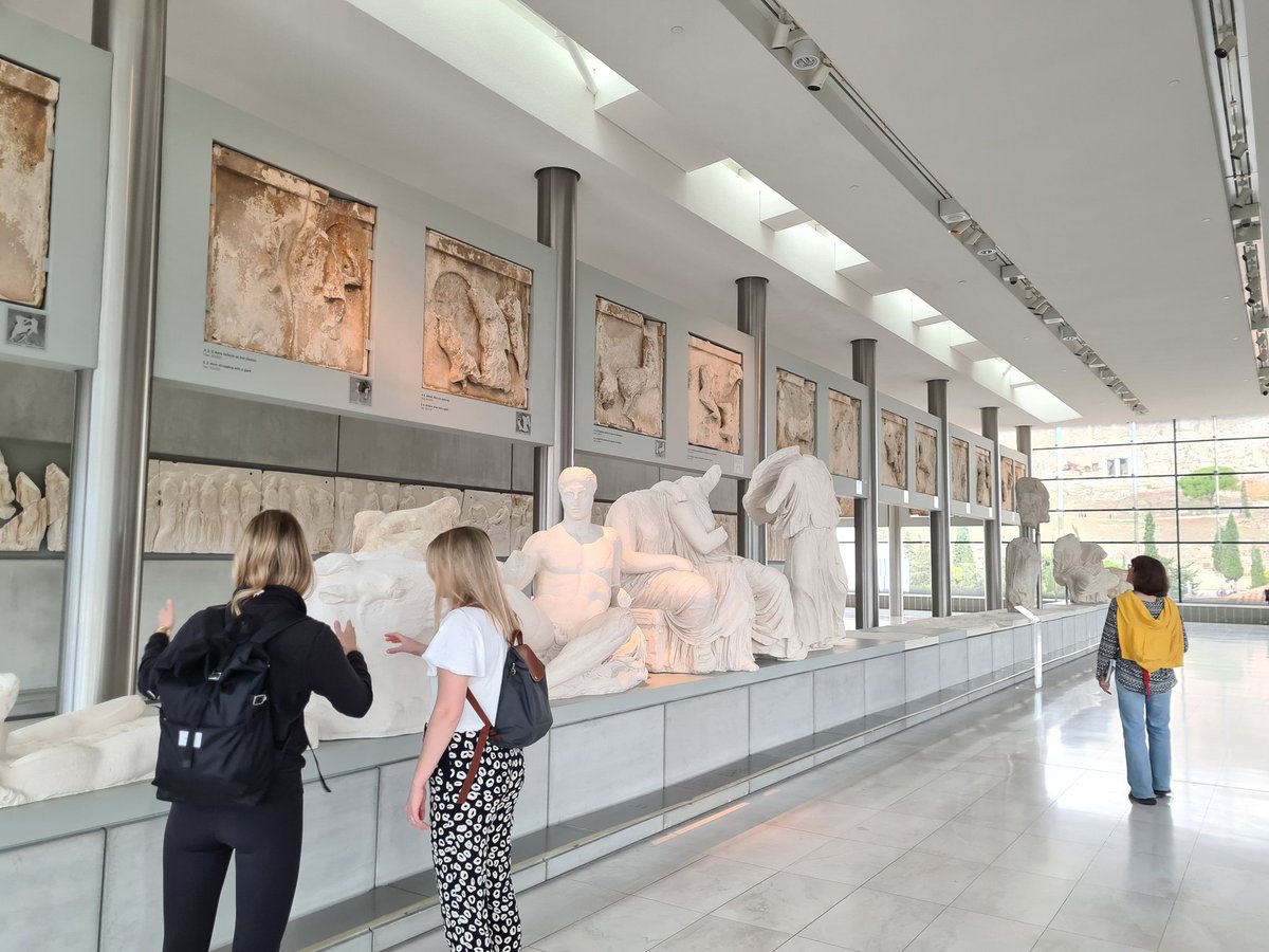 SHSClassics's tweet image. The Acropolis museum is AMAZING! Beautifully curated displays which pose some interesting questions on who should have the marbles... @SurbitonHigh Now onto Delphi...🙏🦅🦅🏛 #ifyouknowyouknow