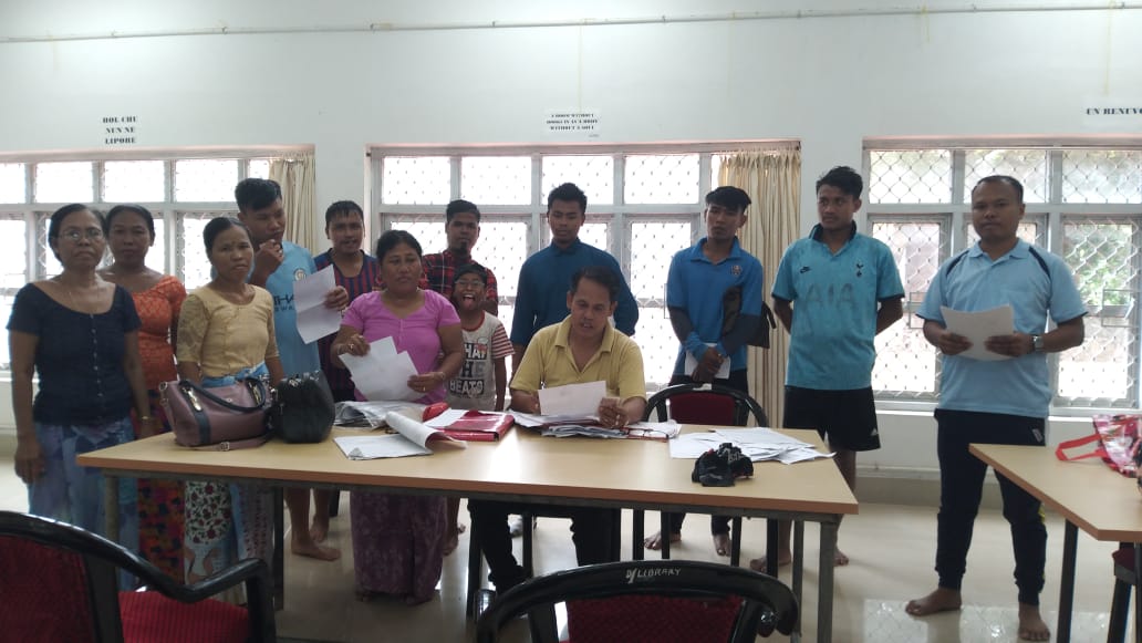 AndamanCEO's tweet photo. Glimpses of Special Camp conducted at all Polling Stations on 16.10.2022 for Linking Voter ID to Aadhaar.
@ECISVEEP @SpokespersonECI
#ElectorsVerificationProgramme #GoVerify #100percentsahi https://t.co/k2H7p9Ku0Q