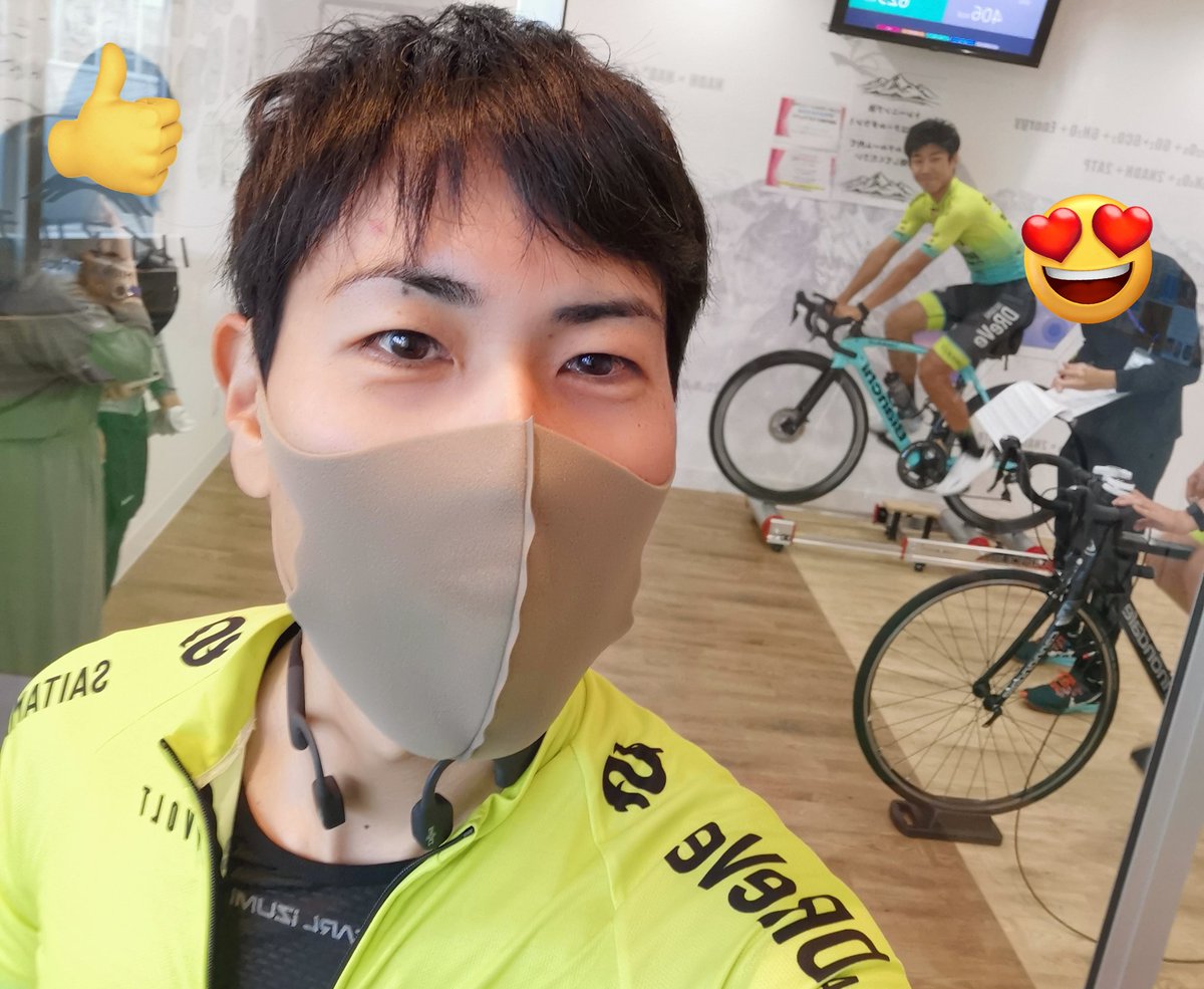 xemiOZsrCoXirhH's tweet photo. ディレーブの選手と高地の環境を再現した低酸素空間でローラーを回してきました。
#さいたまディレーブ #桂慶浩 #鈴木道也 #infinitybody #ハイアルチ #ロードバイク https://t.co/8SAkoLPy6s