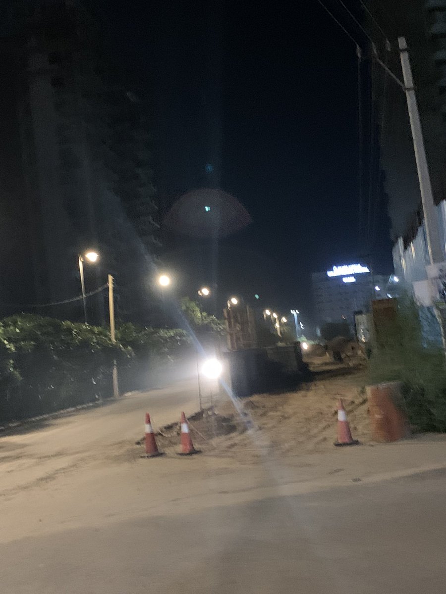 GauravSrivast30's tweet photo. @DLFSKYCOURTRESD @MunCorpGurugram @DLFEmporio @TOIIndiaNews @DLFMoI @cmohry No doubt about it how we all have been cheated by DLF … they knew about the road issue since project launch but kept everybody in dark n as of today also DLF is not interested to take this up on priority leaving all residents with 7m accident prone road  #DLFMISREPRESENTS https://t.co/QbV071OQqt