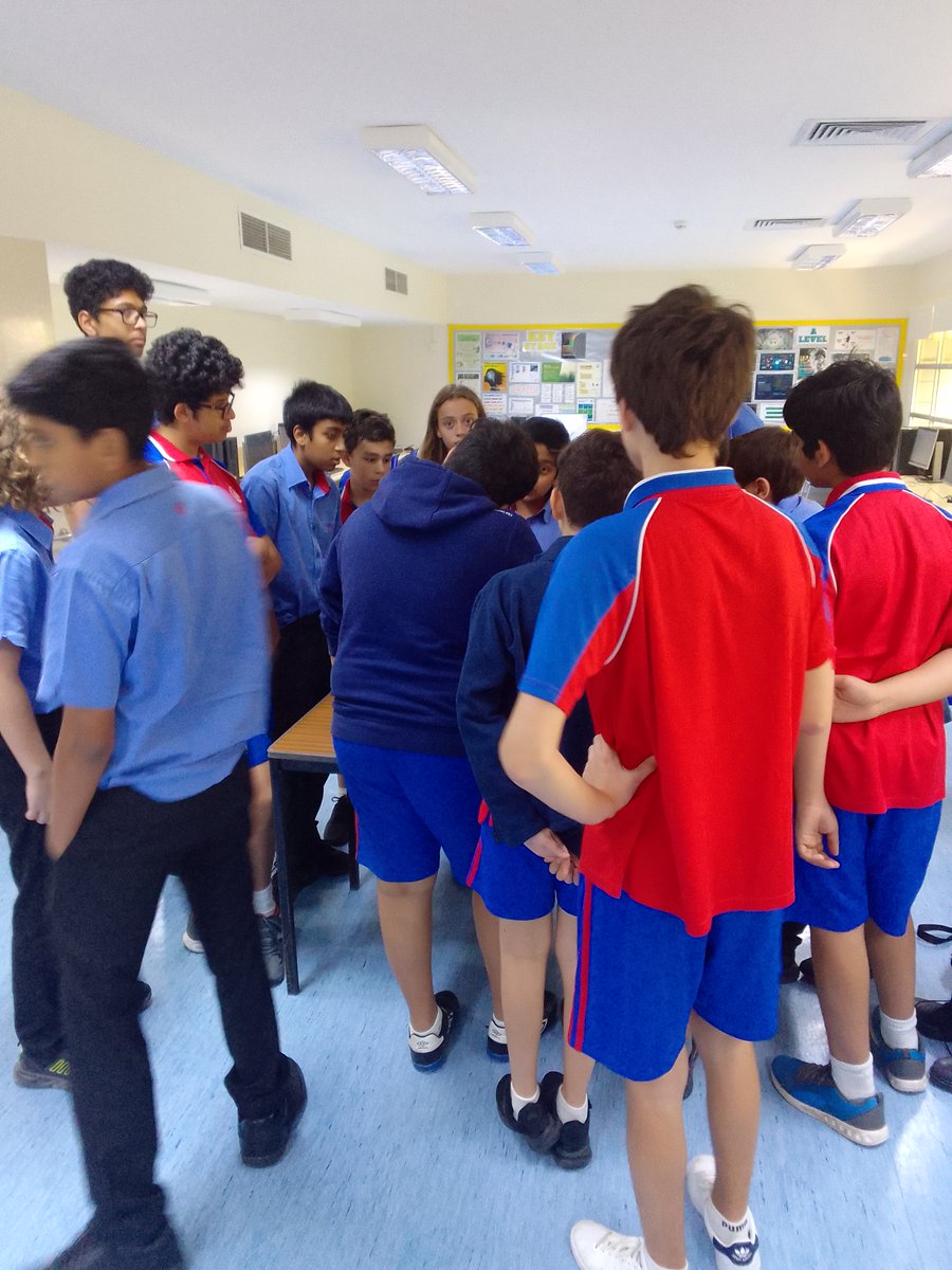 The St.Chris Robotics club is full of bright minds working hard during their lunch break. #EngineeringABetterWorld #Stcbh #Computing #roboticsainews #Arduino #arduinofun