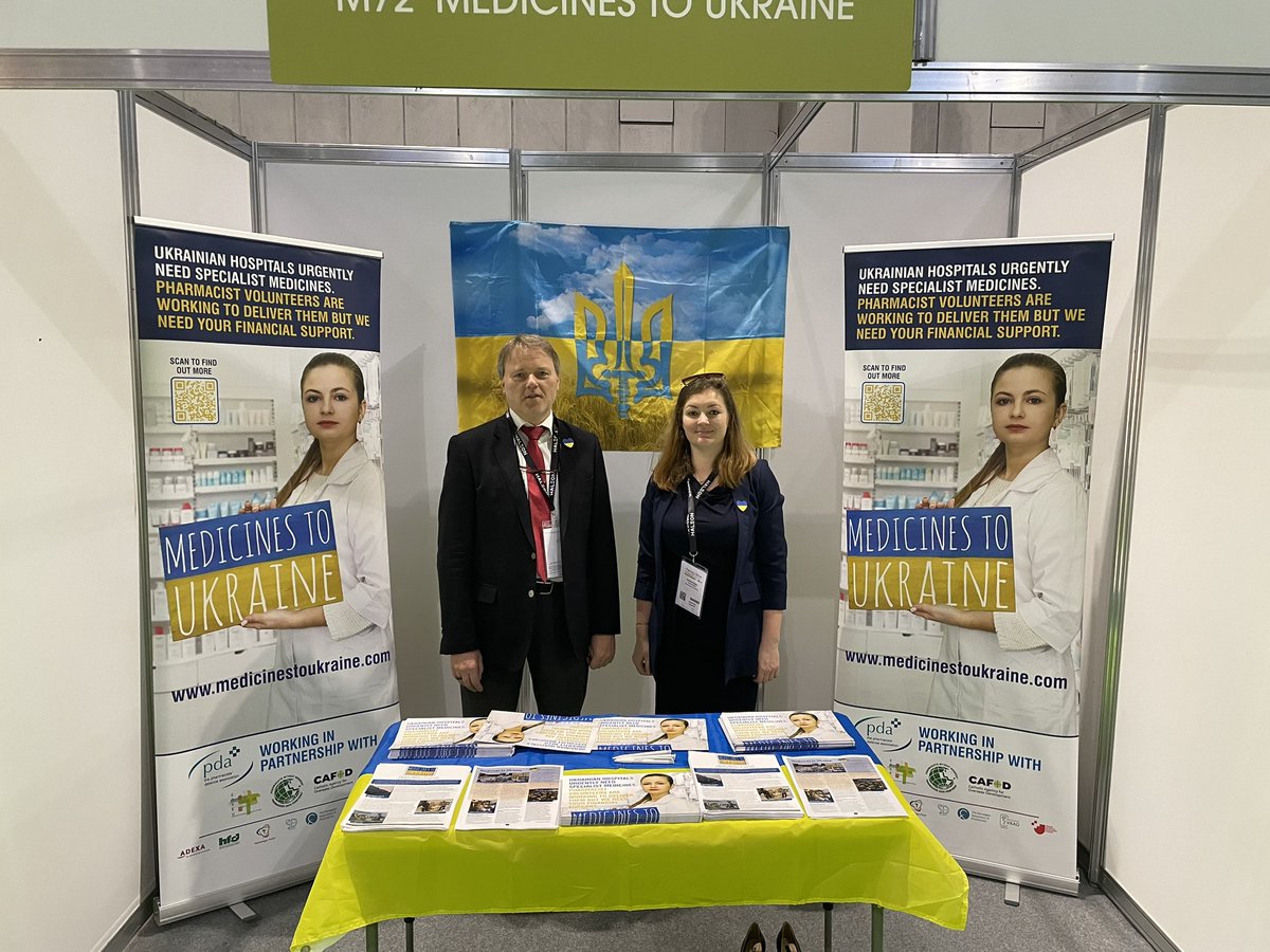 Please visit the #MedicinestoUkraine stand at <a href="/pharmacyshow/">The Pharmacy Show</a> today.  Pharmacists can make a difference.   [pictured is <a href="/EpheuE/">EPhEU- Employed Community Pharmacists In Europe</a> Secretary General, Mark Koziol]