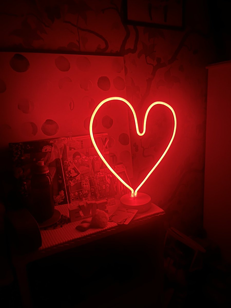 Adon Byron tweet media