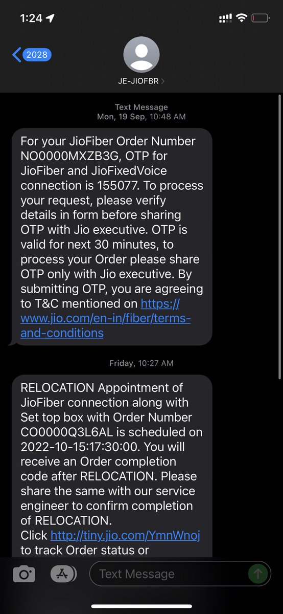 1amdrsana's tweet image. @JioFiberVoice @reliancejio @JioCare  been trying to relocate my Jio Fiber connection for the last 1week! Please look into it asap!!  #nocustomerservice #poorservice #poorresponse