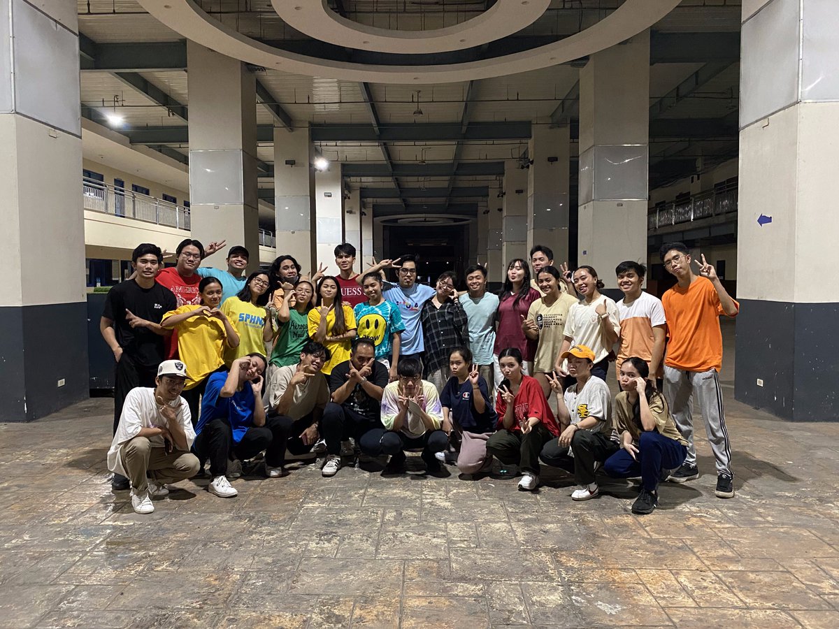 ateneodancecrew's tweet photo. R.E.S.E.T. | We completed our third week of Hybrid Dance Training yesterday, focusing on hitting through an evaluation by our resident coach, Jack Jaron Manolo. 🤘🏻

Till our next training, ADC! Best of luck in our upcoming finals! 🔁

Narratives Embodied, Texts Street Danced https://t.co/9tO8zr2wDd