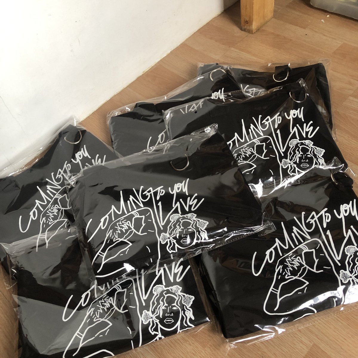 summerstudios__'s tweet photo. #SS_Update

✨ DPR Regime Collection ✨

- goods already arrived
- will start packing today
- sending of shipping forms will be this week kindly check your email

🏷️ dpr ian dpr live regime dprtour dprinmanila https://t.co/nSMeulNSdj