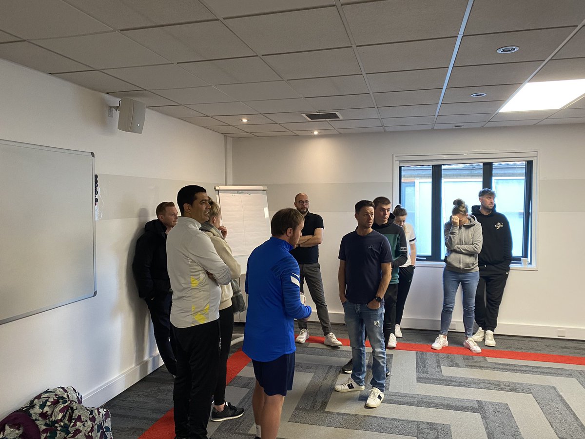 swales_mark's tweet photo. Day 2 @FAWNL Managers and Coaches CPD. First up day one reflections followed by practical delivered by @Kels_Byrne1 & @Adrian_Penrose #FAWNLCPD https://t.co/bVueh7LDiQ