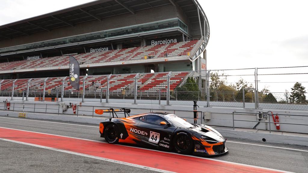 🏁 #GTOpen qualifying done at Barcelona and P10 in Pro-Am for <a href="/gilbera1/">Andrew Gilbert</a>. We race this afternoon.

📸<a href="/RacingCamera/">RacingCamera</a>