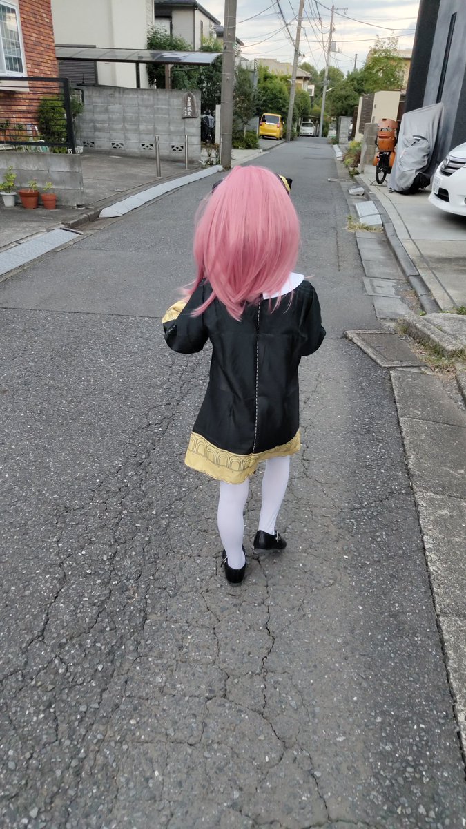 8bit_punk's tweet photo. ハロウィンのリハ中の娘(６) https://t.co/JIX3OVSTr6