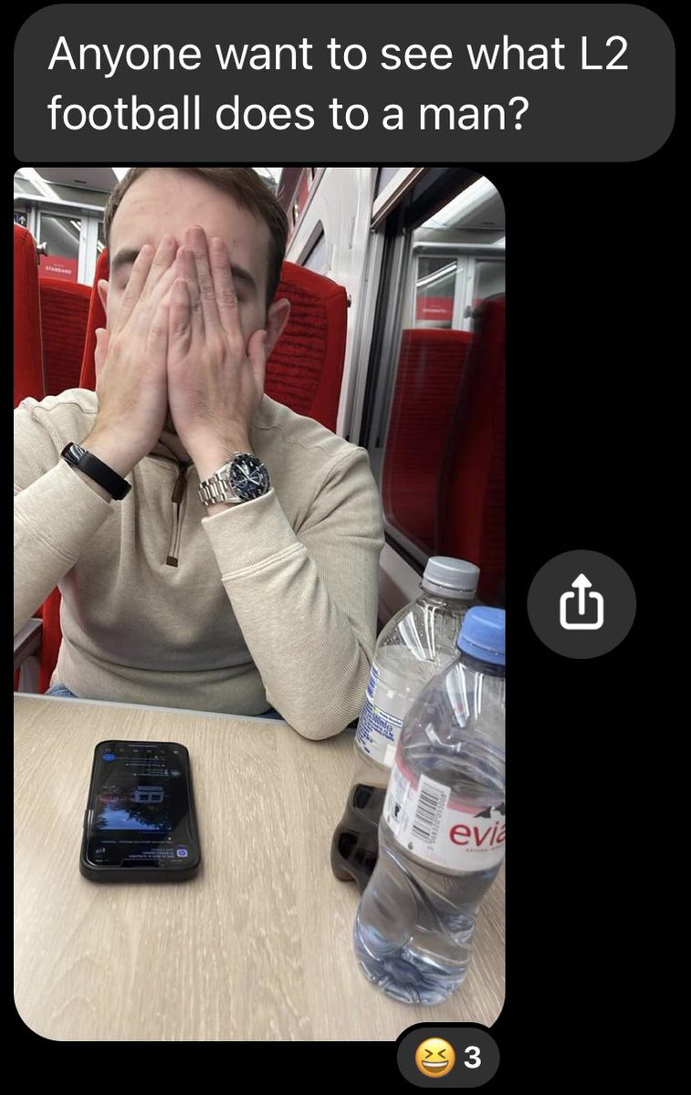 Pre Kicks 🎧 tweet media