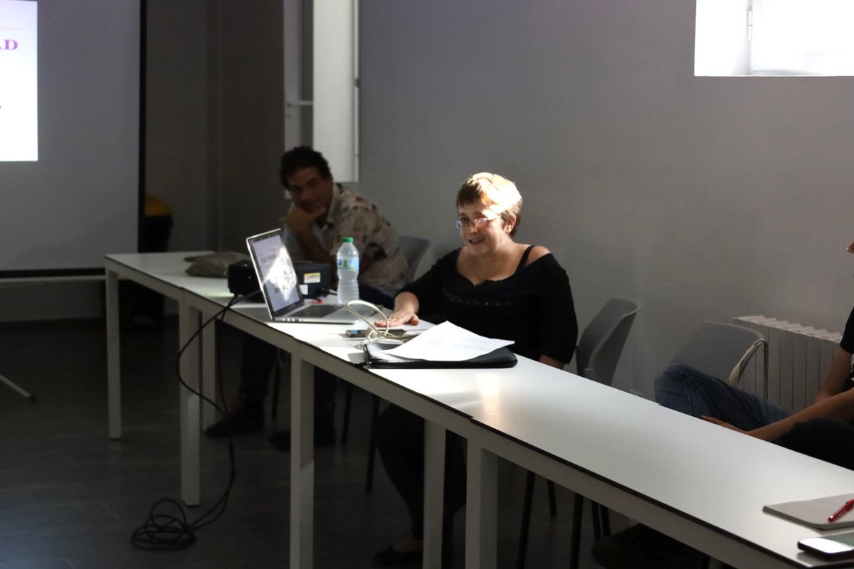 jovesccoopv's tweet photo. 📣 La formación es una herramienta necesaria para seguir avanzando.                  Hemos tenido 3 talleres:
🟣Planes de igualdad y perspectiva de género con Cristina Ochando de la Secretaria de la Dona de @ccoopv https://t.co/u59rx9mt0U