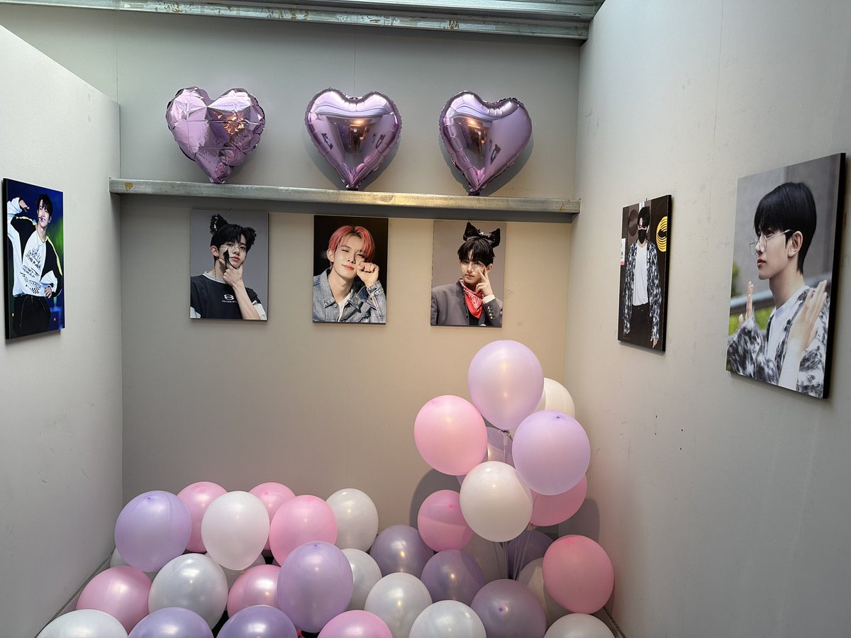 danbambi1015's tweet photo. ⌁❤︎⌁ ℍ𝔸ℙℙ𝕐 ℍ𝔼𝔼𝕊𝔼𝕌ℕ𝔾 𝔻𝔸𝕐 ⌁❤︎⌁
📍차품집 
올해 희승 투어 마무리 지은 곳❣️팬아트 너무 좋아하는 걸로 나와서 좋은데 희승쮸 끝난다는 소식에 너무 슬퍼유🥲 
#소중한_희승이와_함께하는_세번째_가을
#HAPPY_22_HEEDAY💜
#HEESEUNG #희승 #ENHYPEN https://t.co/iGKwi65X3v