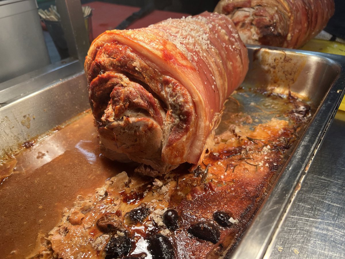 Logan Rock Inn tweet media