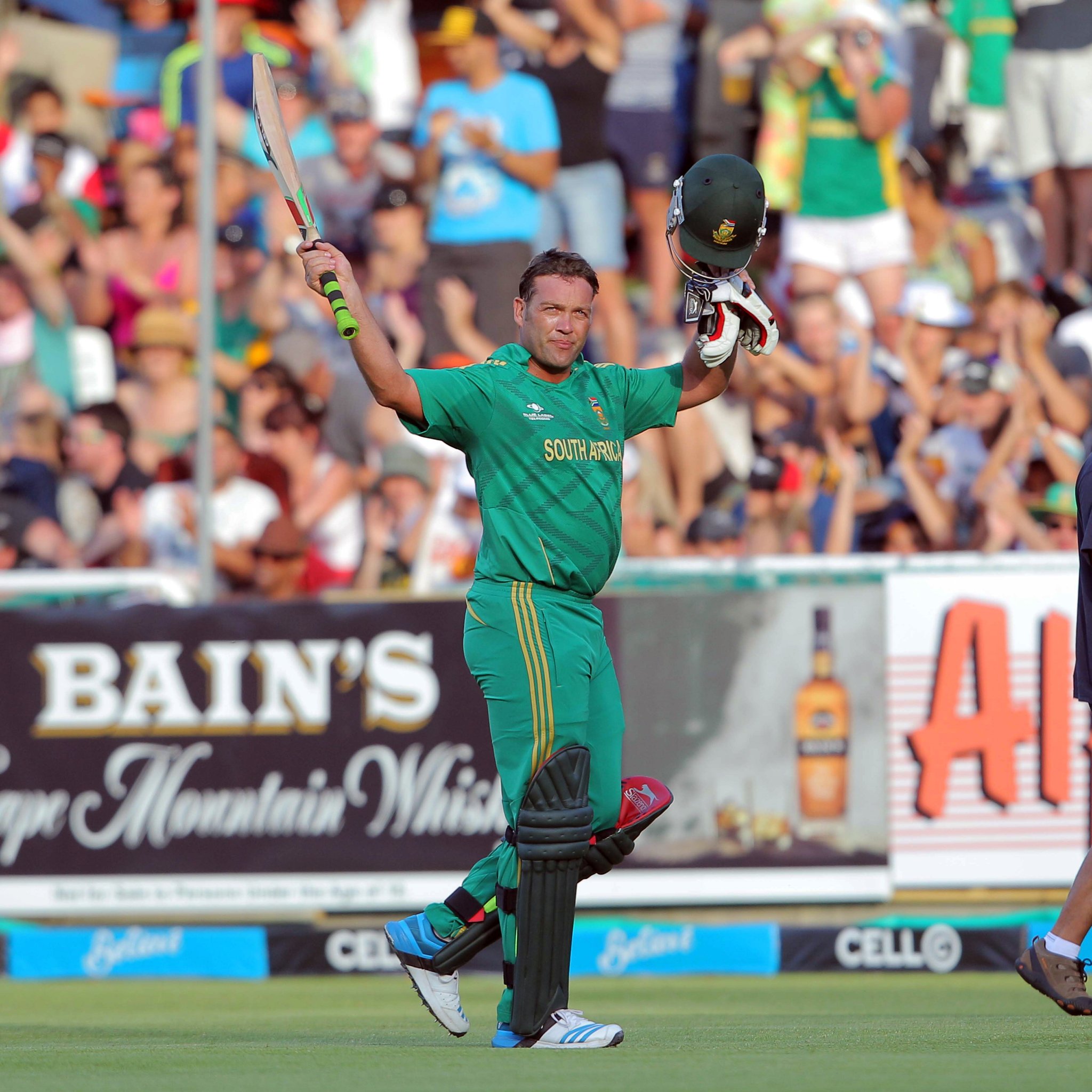 Happy birthday to
South African cricket coach Jacques Kallis. 