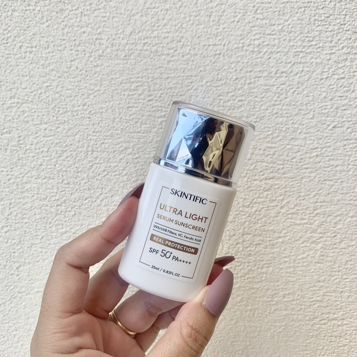 skintific: bagus banget! 👀❤️ 

oily skin harus coba sunscreen skintific ini deh, sekarang juga! ini super ringan, ngga lengket, dan finishnya juga bagus! 

🔗 25ml/Rp. 109.000 shope.ee/A9gKtYG1Le

#racuninskincare #skintific #skintizen