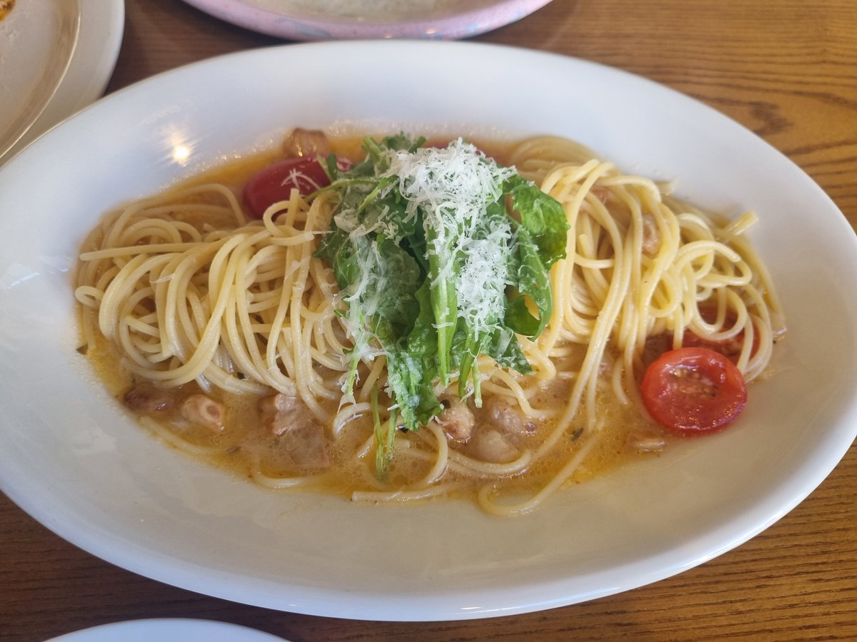 fjjiokdss's tweet photo. 부산 서면 라이커밀

감자뇨끼와 알리오올리오 포함 맛집. 김치볶음밥도 먹고 싶어서 갔는데 이제 안 나온다더라..... 양은 2인이 3그릇은 시켜야 적당량이다. 재방문 의사 있음 https://t.co/qLtTWbDbmT