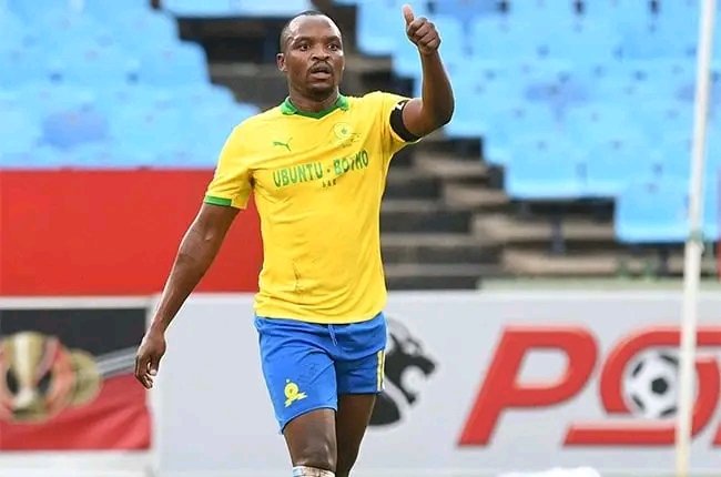 Lissah97's tweet photo. Mamelodi Sundowns striker officially becomes an owner of one of the local club
Read more: https://t.co/1MYKw4yAA2
#LockHimUpNow #KatIsBack #SingleAndMingle | Arthur Zwane | Drake | Khune | Cass | Paradise 2 | Maart | Du Preez | Dolly | Sekgota | Tsek | Condolences https://t.co/TbudmIXXMY