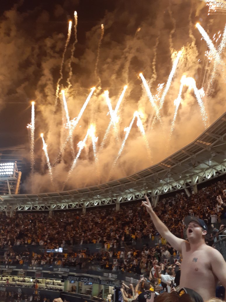 ConnorB495's tweet image. The moment I will remember the rest of my life thank you @Padres