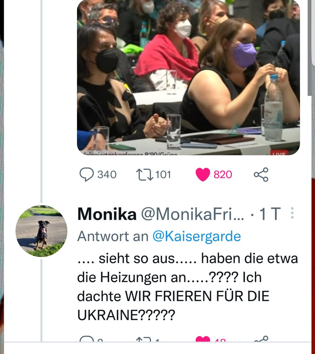 he_hrg's tweet photo. @17remarque @Thorvi1977 Wo sind die Pullover sieht nicht nach 18 Grad aus?🤔 
Früher sagte man Parasiten oder Nassauer zu solchen Leuten . https://t.co/zzEWxZB9GU