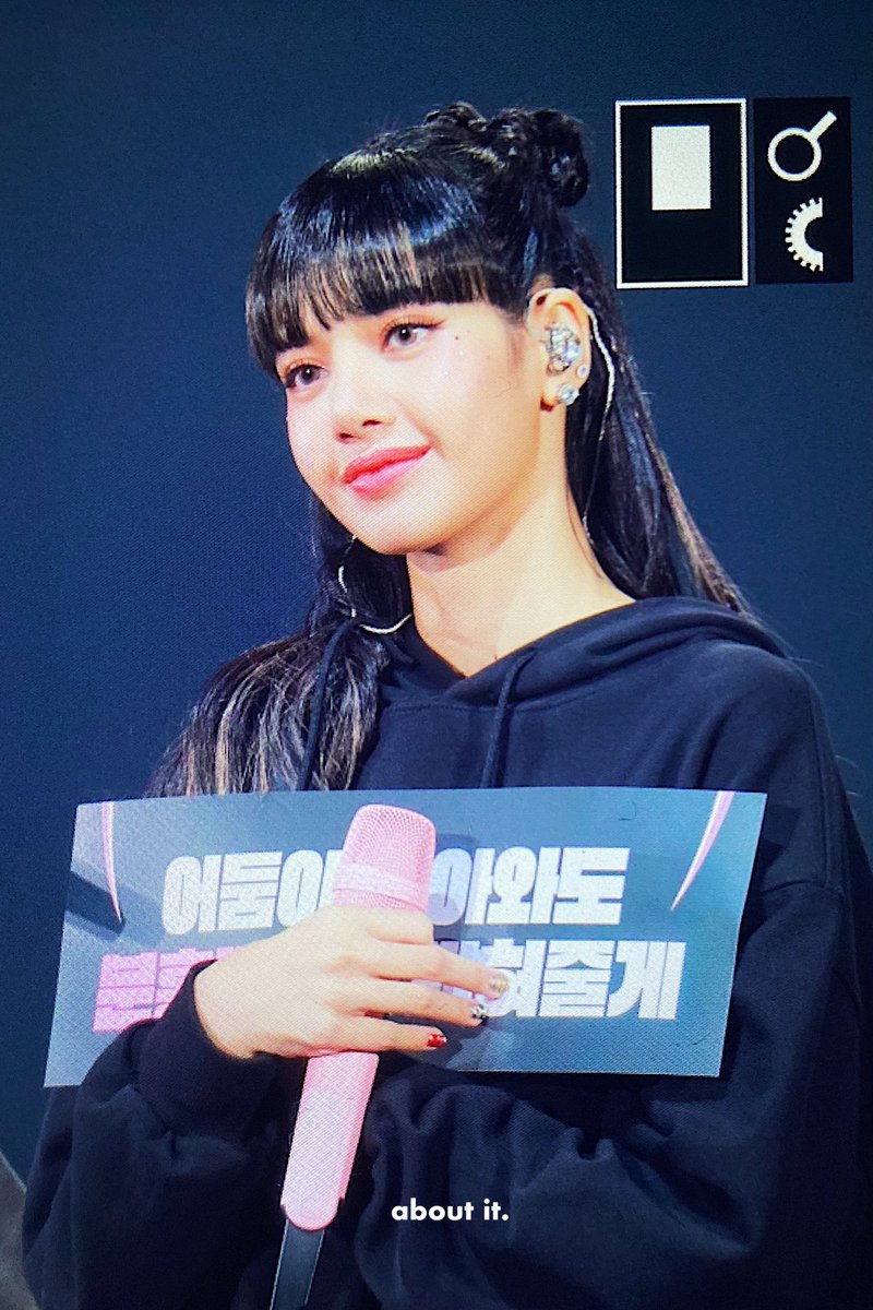 aboutit970327's tweet photo. 221016 BORN PINK 
#BLACKPINK  #LISA    
#블랙핑크  #리사 https://t.co/KqIHOFaBDY