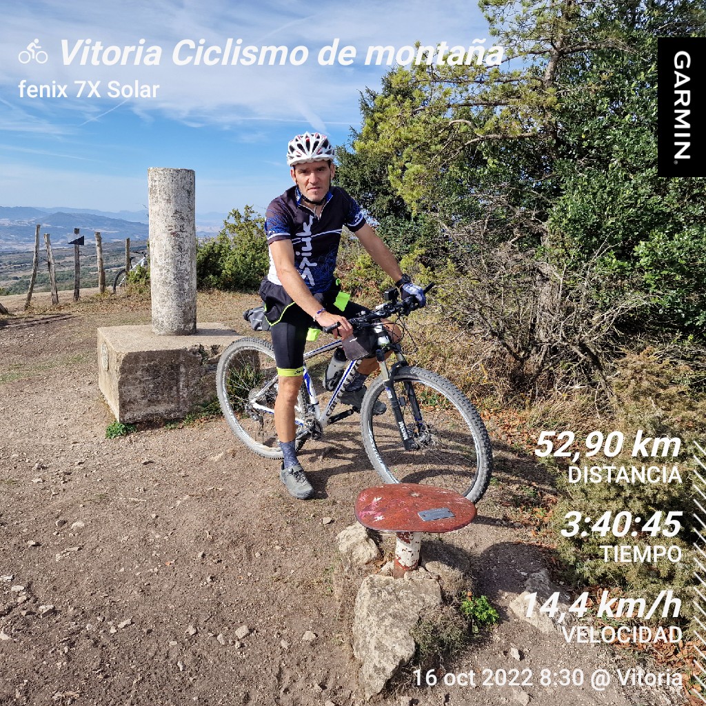 alavesjcg's tweet photo. #PedaleandoPorElMonte
#Gasteiz #Okina #Saseta #Palogan #KaseroLoco #Garmin #Fenix7X #Specialized #Almuerzo #HuebosConBaconYPapas https://t.co/spCt7r9B3F