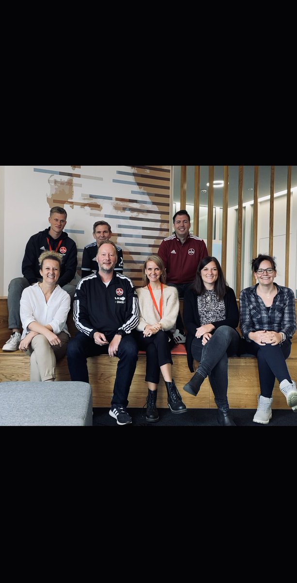 Glückwunsch an Mannschaft und Trainer Markus Weinzierl zum Auswärtssieg. Unter der Woche hatte unser neuer Coach sein Debüt bei „1. FC Niño“ gegeben, unserem größten gemeinnützigen Bewegungs-Projekt für Kinder.