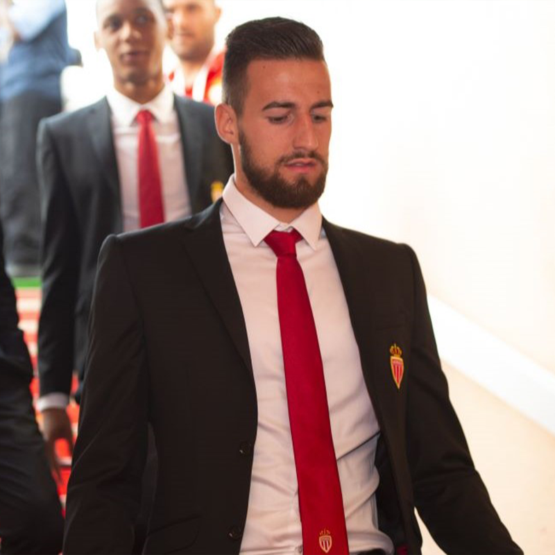 AS_Monaco's tweet photo. "𝘑’𝘢𝘪 𝘷𝘦𝘤𝘶 𝘣𝘦𝘢𝘶𝘤𝘰𝘶𝘱 𝘥𝘦 𝘤𝘩𝘰𝘴𝘦𝘴 𝘦𝘹𝘵𝘳𝘢𝘰𝘳𝘥𝘪𝘯𝘢𝘪𝘳𝘦𝘴 𝘢𝘷𝘦𝘤 𝘭𝘦 𝘊𝘭𝘶𝘣"

🎙️ À l'occasion de #ASMCF63, nous sommes partis à la rencontre de Marc-Aurèle Caillard. 

Rencontre avec celui qui a porté le maillot des deux équipes ⤵️