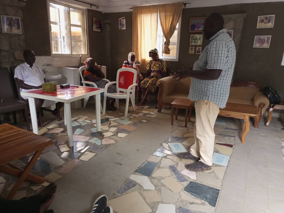 calped4devt's tweet photo. Yesterday: We were at Kamuru in Zangon Kataf to meet with Ungwan Shebanyan Community Development Association.
The engagement is part of @calped4devt's Climate Smart Agriculture Campaign.
#ClimateActionKD #AccessQualitySeeds https://t.co/vNMD01ADEF