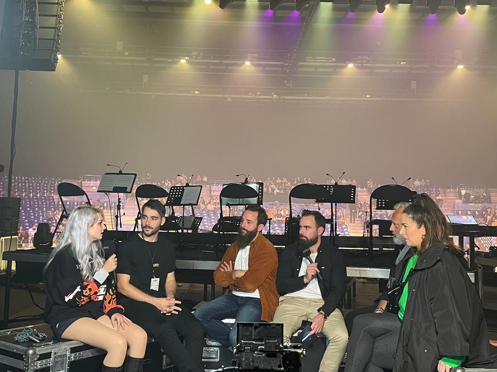 ScokR6S's tweet photo. 3 mois à préparer ça, à chercher des sponsors, des financements, pour avoir une prod, n'avoir quasi aucune réponse et finalement finir en auto production : giga content du résultat.

Y'a plein de choses à améliorer sur l'image, mais pour tout le reste y'a ce côté authentique, https://t.co/Qi57VgXNJv