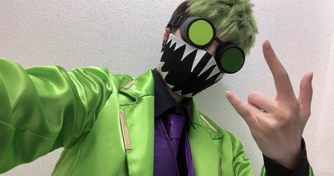 コスプレ・顔注意スーツタビオの衣装できた〜〜!! 