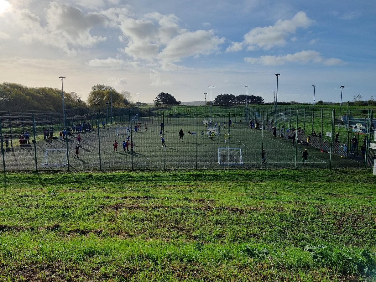 NewForestFutsal's tweet photo. @NFDYFL @HampshireFA @EnglandFootball U7 4aside, first 8 teams.
#theirgame every week
Mandatory #respectstewards
Pre-game talk to players,managers, spectators.
Incl #respect reminder this week even if we have ZERO #respect issues
Set the tone, expectations to all stakeholders https://t.co/xbpmLSeZ5v