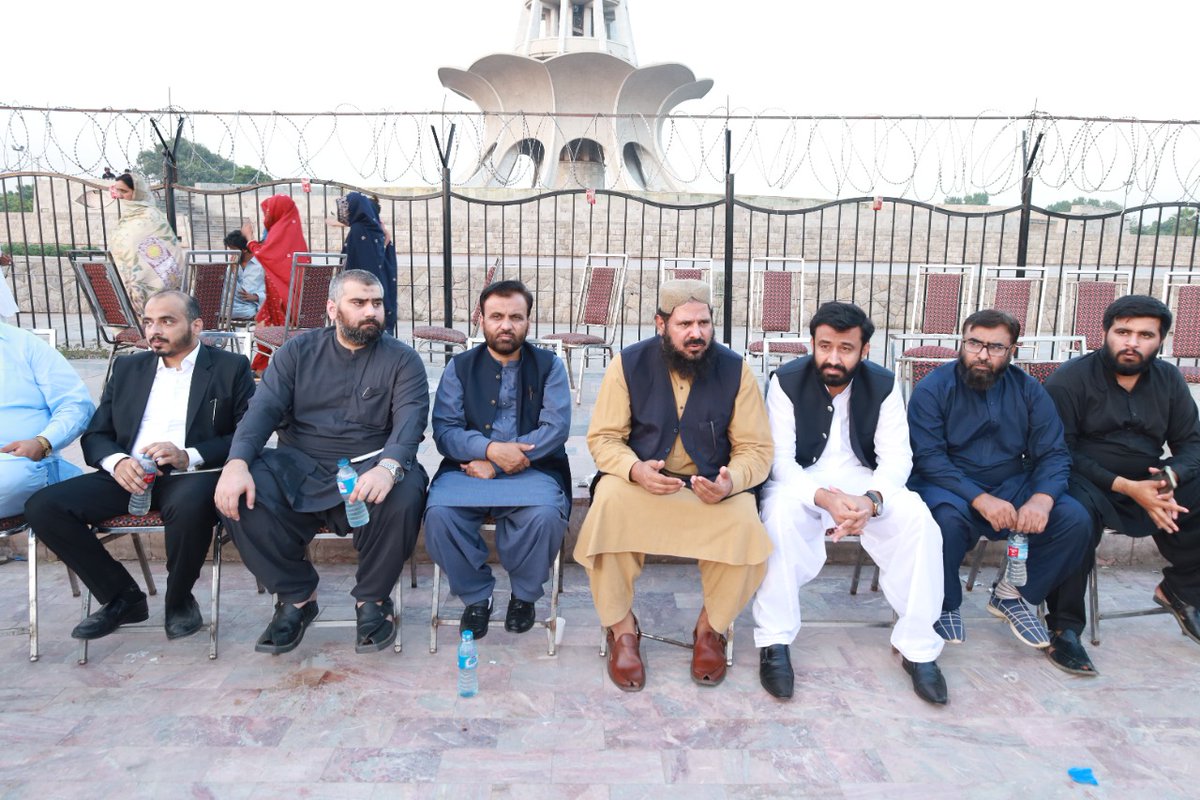 IftikharDar6's tweet photo. لاہور صوبائی ایگزیکٹو کونسل اجلاس جے آئی یوتھ وسطی پنجاب مینار پاکستان میں شرکت، یوتھ کنونشن کے حوالے سے تیاری اور جائزہ زیر صدارت امیر جماعت اسلامی وسطی پنجاب جناب جاوید قصوری صاحب اور صدر جے آئی یوتھ پاکستان جناب زبیر احمد گوندل صاحب
#YouthConvention #30Oct2022 #JIYouthPakistan https://t.co/3DMjSTLaw4