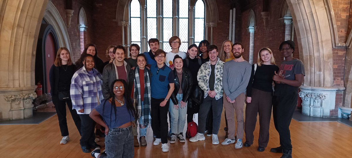 jacksons_lane's tweet photo. Jacksons Lane’s Front of House away day! What a brilliant team, led by the amazing Andy. Our front line, public face and soul of the building. So lucky to have these wonderful people https://t.co/352e8Vs3tg