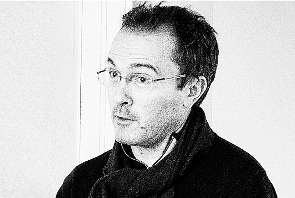 OlivierFalorni's tweet photo. Au-delà des fleurs, bougies et silences recueillis chaque 16 octobre, notre devoir républicain de tous les jours est de faire vivre l’esprit de Samuel Paty. https://t.co/mBhk5oJHiE