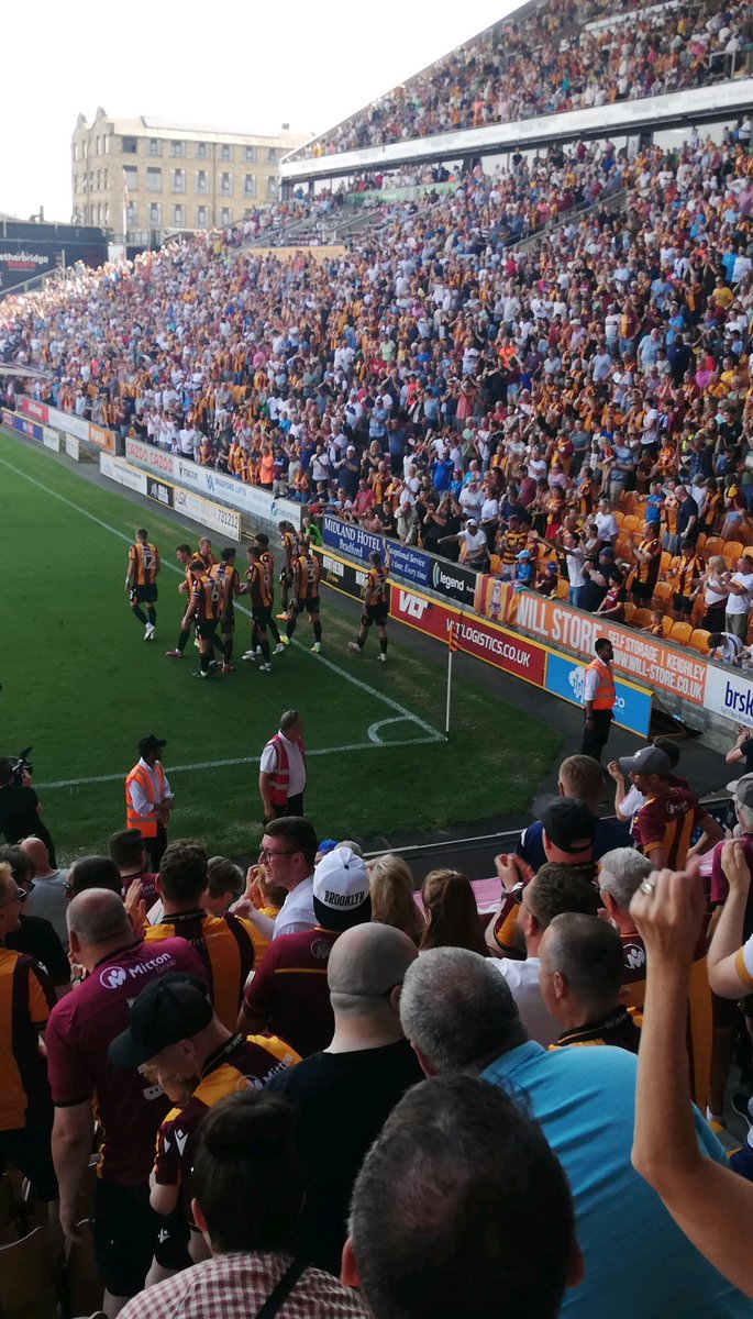 The Width of a Post tweet media