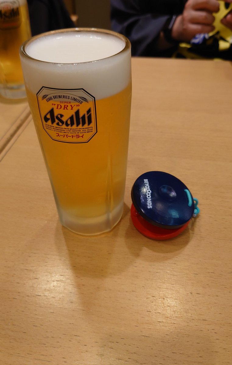 tousiro_hp's tweet photo. 今日のヲタ活
BEYOOOOONDS秋ツアー!
遠征?なのに後方下手の端という座席でテンション微妙でしたがw、終わる頃にはめちゃあがってた。ビヨのツアー楽しい!
名古屋コーチン食べたので帰りまーす。ありがとうございました!
#天高くビヨ燃ゆる秋
#BEYOOOOONDS
#beyooooo2nds https://t.co/svHgrzEcYJ