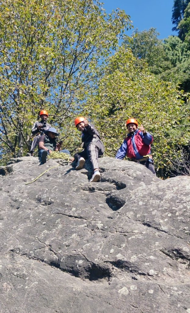 NSSRDBhopal's tweet photo. 2nd Batch of @_NSSIndia Volunteers of MP &amp; CG States on Day 2 of National Adventure Camp Manali HP (14 Oct-24 Oct 2022) took part in rock rappelling &amp; other activities.
Some glimpses...

 @YASMinistry  @ianuragthakur @sanjayjavin @nitkm2021  @pankajsinghips @NssrdB @askabir_ https://t.co/WVESlJcjU9