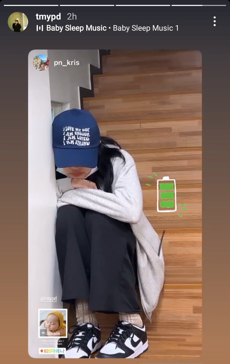 sandeethee's tweet photo. Uncle poodle to the rescue 🤮
oohhhh you poor little child 🦋📸
#biblemay https://t.co/6uahPzLonB