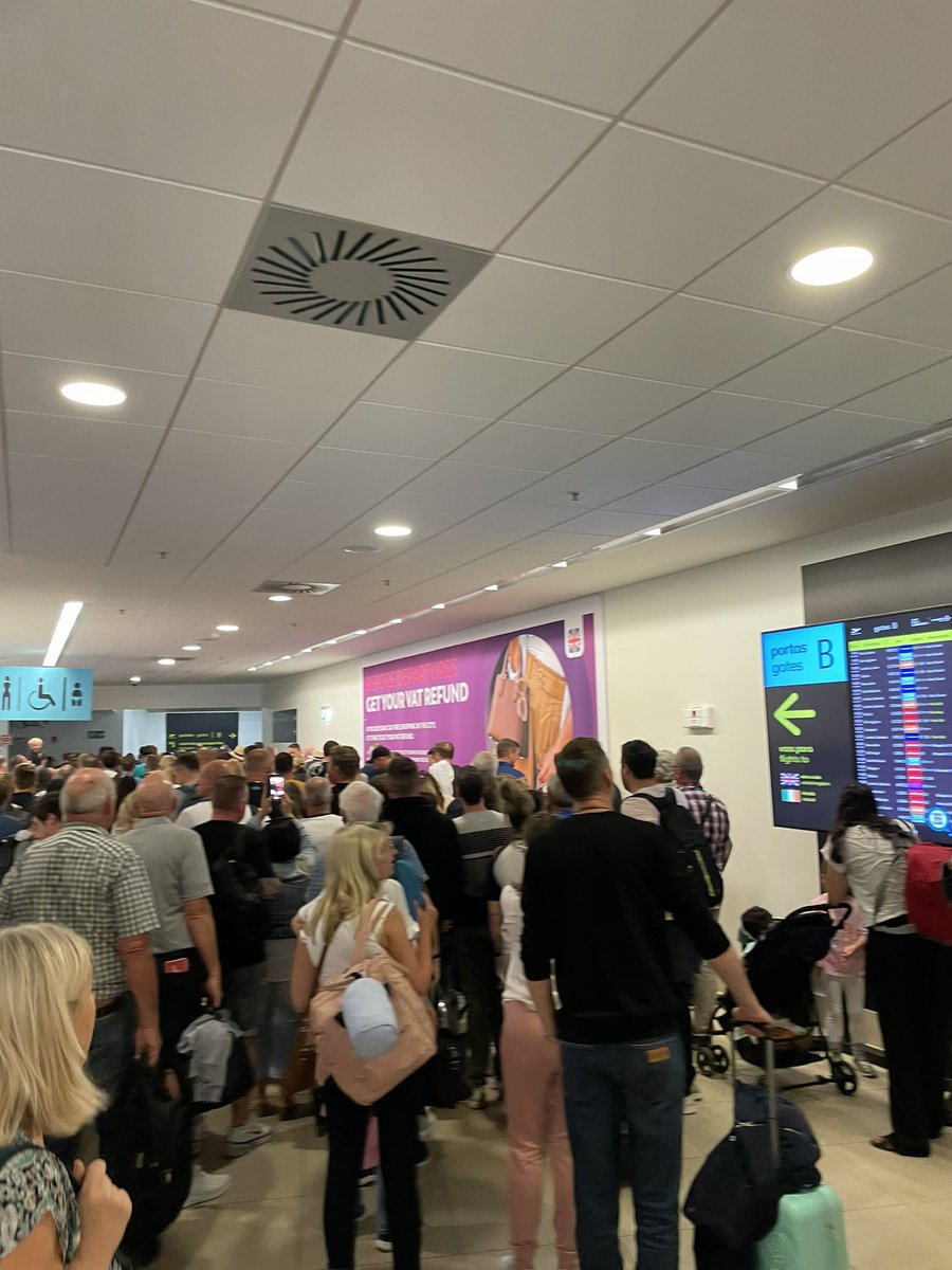 André Schnitzler tweet media