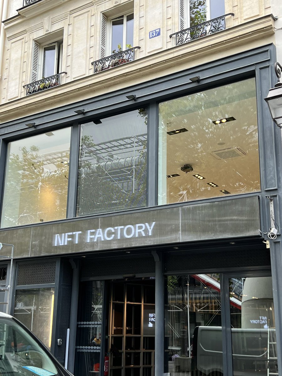 frankdesvignes (@frankdesvignes) on Twitter photo 🤩 👏 bravo les amis <a href="/NFTFactoryParis/">NFT Factory Paris</a> bel emplacement !!! 👏 🤩 #NFTs #Artists #collectors 🤩 👏 bravo les amis <a href="/NFTFactoryParis/">NFT Factory Paris</a> bel emplacement !!! 👏 🤩 #NFTs #Artists #collectors