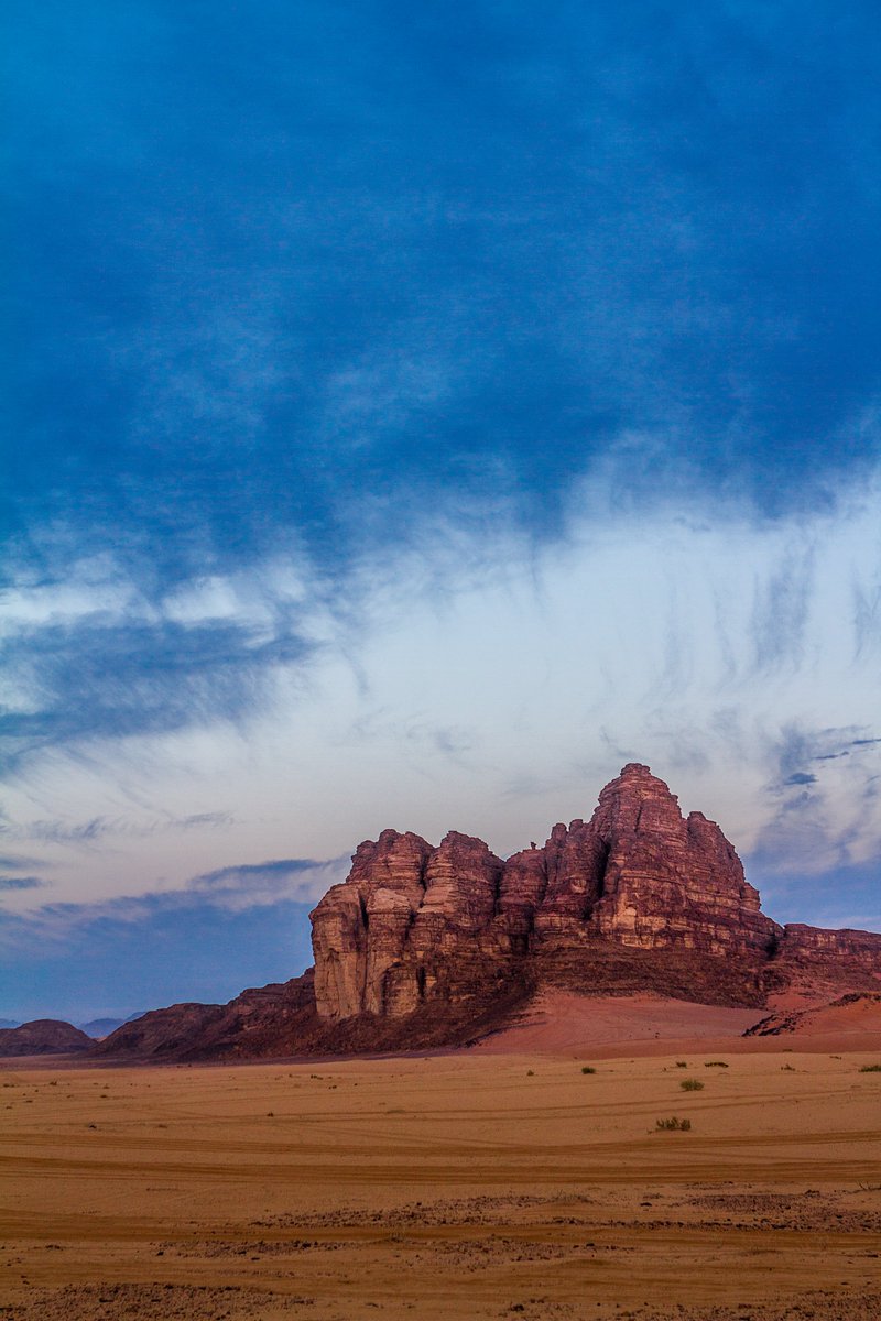 VisitJordan's tweet photo. Adventurous Jordanians & tourists can take part in the #JordanTrail #ThruHike2022
Region 8: From #WadiRum to #RedSea #Aqaba (19-23 Nov)
Book now by visiting https://t.co/h8L2umCNJa /contact The #Jordan Trail Association at
+96264610999 or on FB
📸@AliBStudios
#VisitJordan https://t.co/a2UhtNHCu1