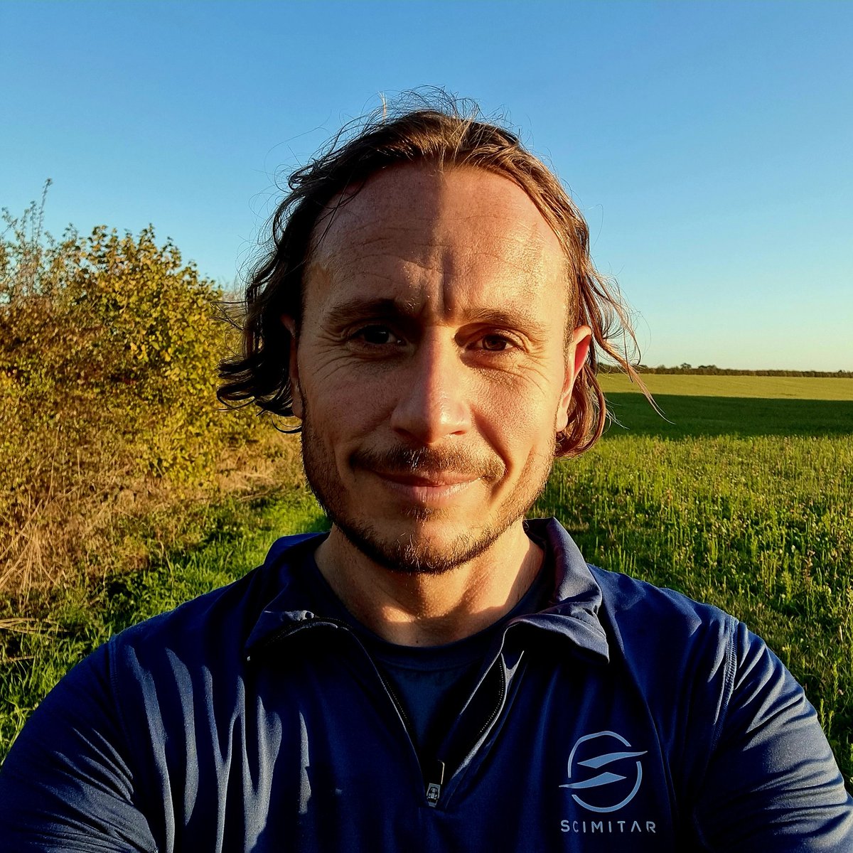 vamosultralopez's tweet photo. Another beautiful morning, 20KM in the sunshiiiiiiiiine (said that Liam Gallagher style) 🌞 ☀️
#ukrunchat #runchat #runner #running #run #runtrails #trailrunner https://t.co/pF17t3EEbg