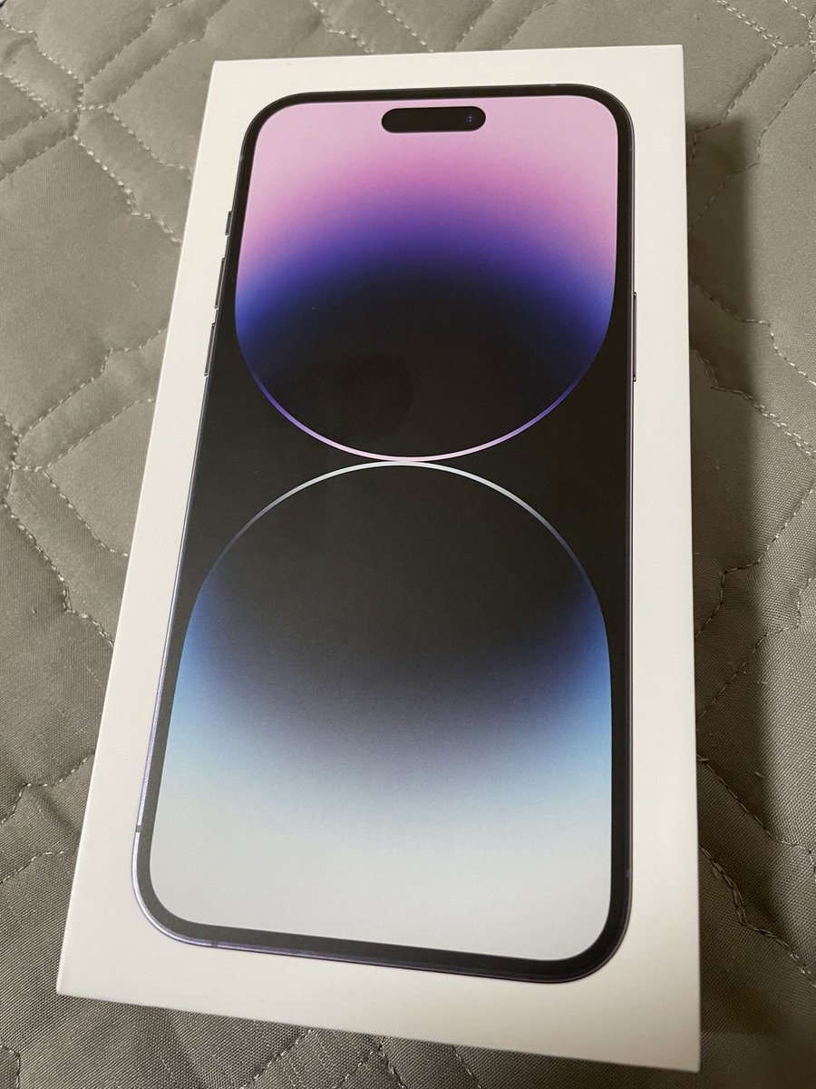 Alex_4649's tweet photo. ようやく14Pro maxデビュー‼️
消耗激しいiPhone12とおさらば✨
果たしてイーフトの操作性変わるのか… https://t.co/xv1WOQRFsg